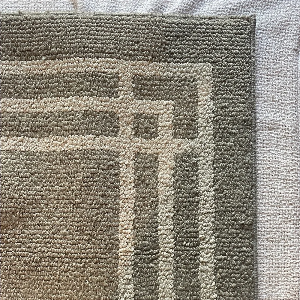 Brown Textured large bath mat or smaller area rug